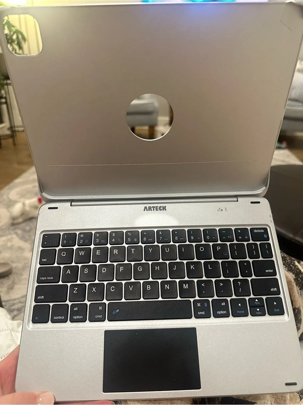 Slim Silver Laptop Case with Detachable Keyboard